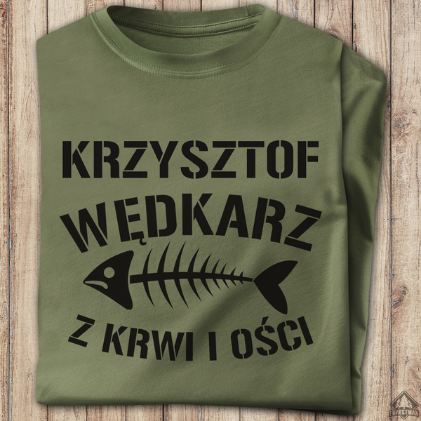 Wędkarska koszulka bawełniana T-shirt nadruk IMIĘ - WĘDKARZ Z KRWI I OŚCI