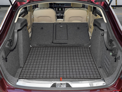 Siatka do bagażnika Skoda Superb II sedan duża