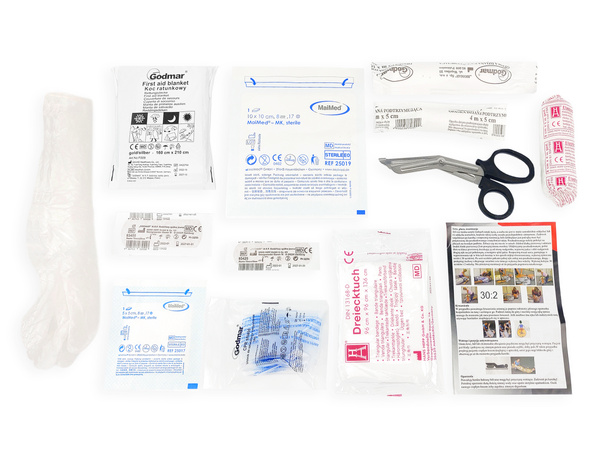 Mała turystyczna apteczka z wyposażeniem