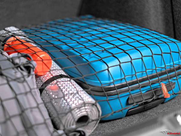 Siatka do bagażnika Audi A4 B9 sedan