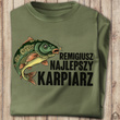 Wędkarska koszulka bawełniana T-shirt nadruk IMIĘ - NAJLEPSZY KARPIARZ