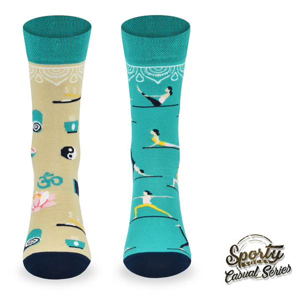 Kolorowe skarpetki – Joga, Indie