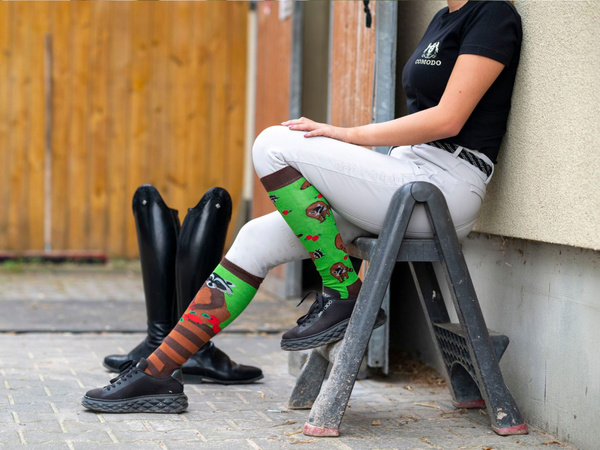 Podkolanówki jeździeckie - Szop Pracz