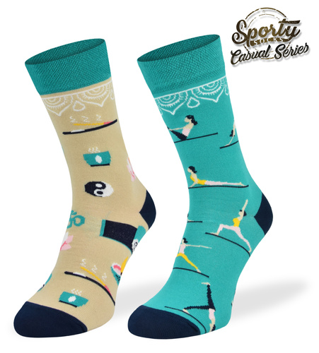 Kolorowe skarpetki – Joga, Indie